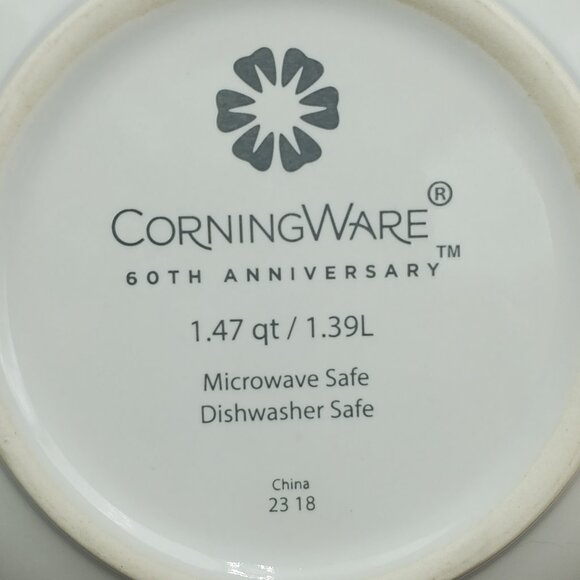 Corningware Blue Cornflower 60th Anniversary 1.5 Qt Mixing Bowl Serving Bowl - Picture 9 of 11